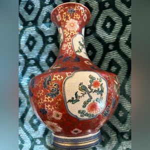 14" Qianlong Marked Colour Japanese
Porcelain Gilt Lotus Flower Bird.